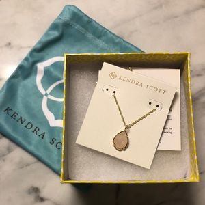 Kendra Scott Kiri Necklace New In Box - gold/pink